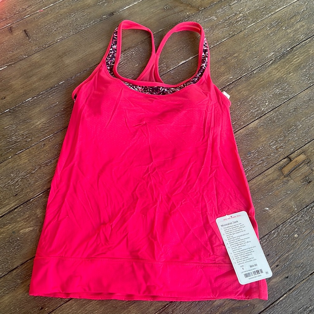 Lululemon workout top